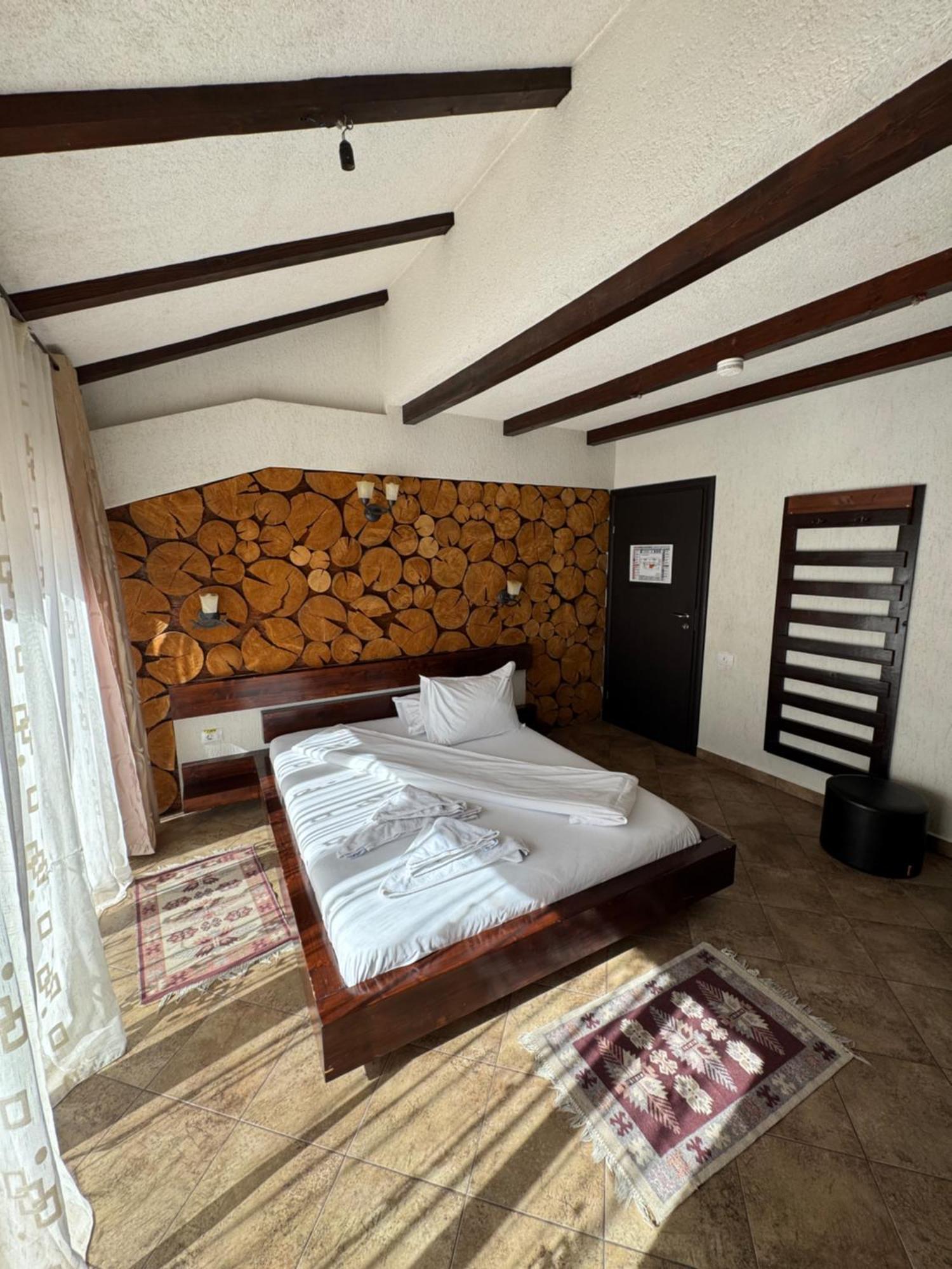 House Of River Moeciu De Sus Exterior photo